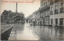 44 NANTES - crue de 1910, quai maison rouge.
