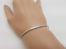 Bracelet or blanc 18 ct Taille 20cm  9.10 grammes 890 €