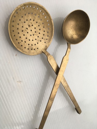 Ancienne louche écumoire - ancienne,