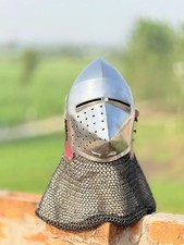 Casque bascinet médiéval