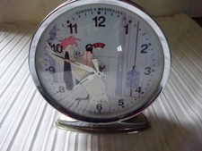 Ancien réveil métal DROOPY TURNER ENT. DEMONS ET MERVEILLES vintage 1996