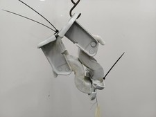 Charniere de porte de coffre