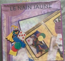 Le nain jaune sous blister