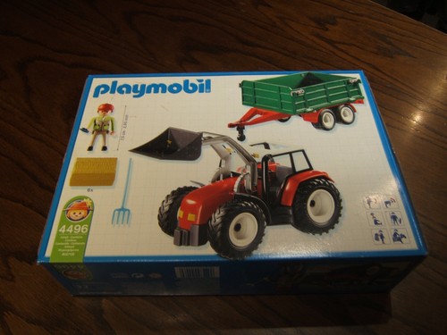 Tracteur avec remorque vintage