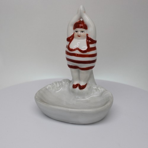 Figurine coupelle baigneuse - figurine,