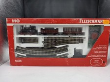 STARSET LOCO A VAPEUR 2 WAGONS