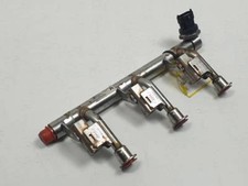 DM5G9H487AA rampe injection