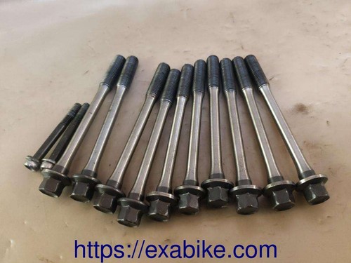 Vis culasse pour suzuki - culasse,
