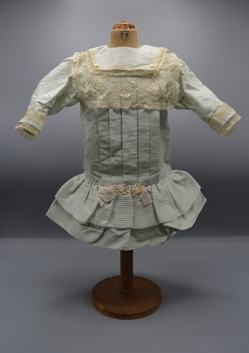 Robe style soie ancienne - en,