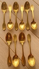 Ensemble de 10 Cuillères à Moka Alfénide ( Christofle) en métal doré Coquille