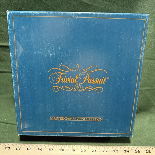 Vintage 1981 trivial pursuit - vintage,