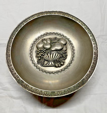 Plat en étain ou Coupe à