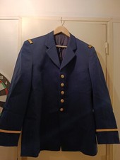 Veste et pantalon militaire