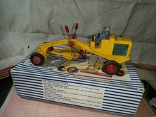 Dinky Toys France - Très beau profileur Richier avec sa boîte d'origine - 886