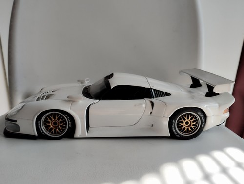 Porsche 911 gt1 - porsche,