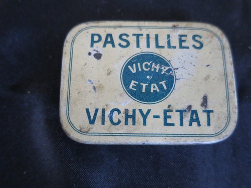 Boîte ancienne métal - ancienne,