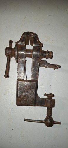 Etau agrafe mors - a, mm