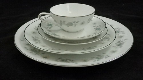 Noritake chine wellesley - chine,