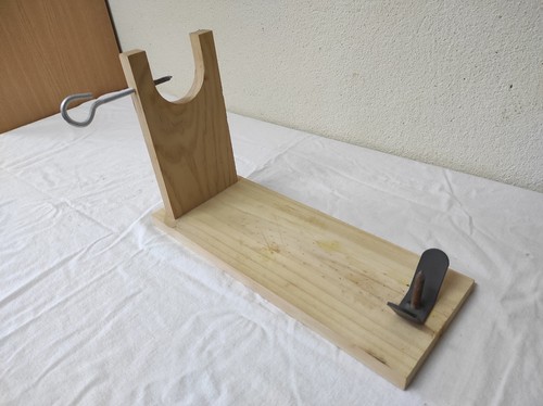 Planche découper jambon - à,