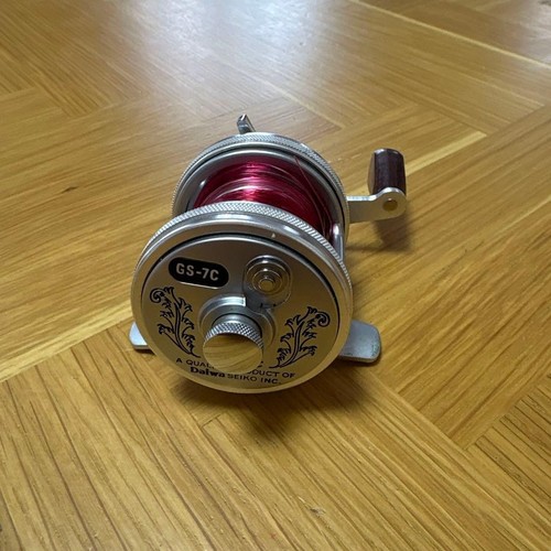 Rare moulinet lancer - rare,