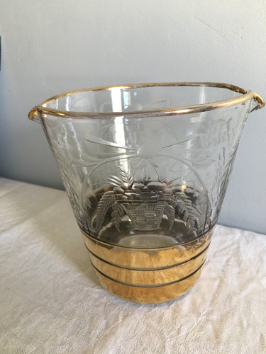 Grand verre gravé pour - verre, (pour