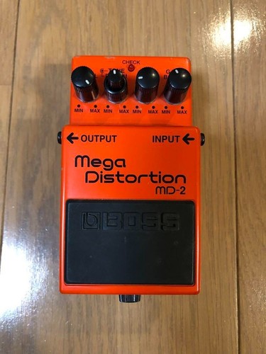 Boss mega distortion - md-2,