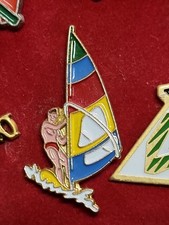 Pins Planche A Voile