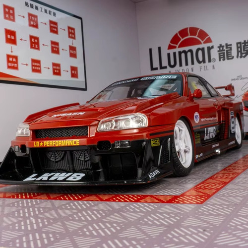 Nissan r34 skyline - 1:18,
