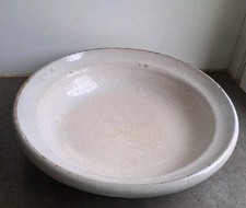 Ancien plat creux cul noir, faience craquelée, Orleans, Forges les eaux ? XIXÈME