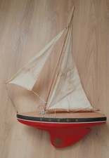 bateau voilier de bassin