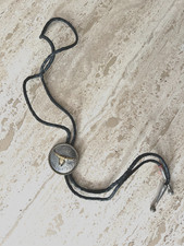 collier cravate ancienne