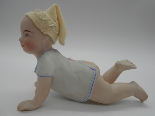 Figurine en biscuit - cm,