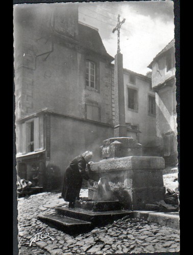 Chaudes aigues calvaire - chaudes-aigues, (15)