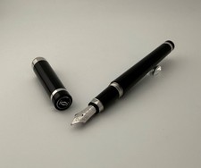Stylo plume Cartier Pasha De Cartier noir plaqué platine plume or 18 carats -...