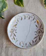 ANCIENNE SOUS TASSE BRULOT A CAFE  BLANC ET DORE PORCELAINE 19EME