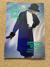 LE LIVRE DE COSTUME par KNITMASTER - Livre de patrons à tricoter à la machine