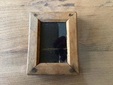 Ancien petit cadre photo en bois