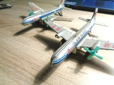 2 AVION MINIATURE MECANIQUE