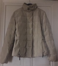 *** MAX MARA DOUDOUNE COURTE