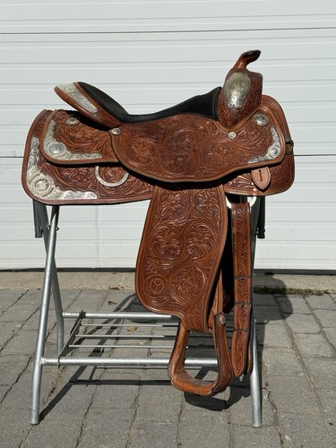Circle equitation - 16”,