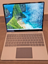 Microsoft Surface Go très bon état.