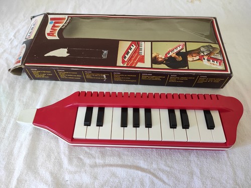 Ancien jouet instrument - jouet,