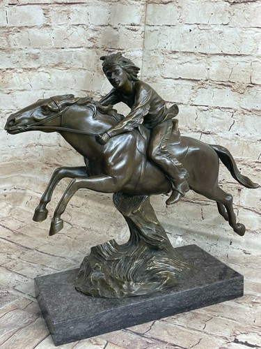 Sculpture bronze vintage - en,
