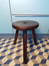 TABOURET avec trou ancien