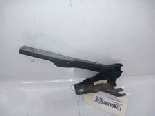 Charnière capot moteur droite Volkswagen Polo V (6R) 2013 6R0823302B