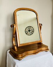 Coiffeuse de table, barbière psyché Louis Philippe en noyer blond époque XIXe