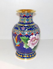 Vase en émaille cloisonnés