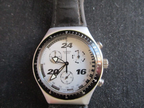 Montre chrono swatch - montre,
