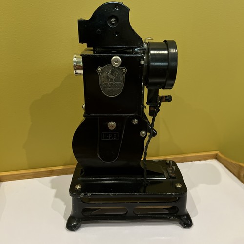 Projecteur pathe baby - pathe, ancien