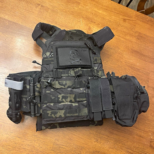 Multicam black plate - black,